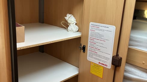 Comfortabele 4p Dethleffs integraal 2002