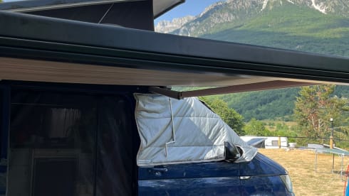 5p Volkswagen campervan from 2018