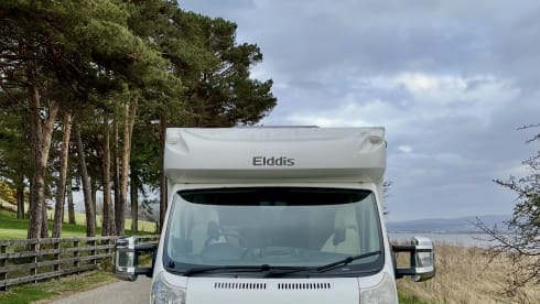 Northern Lights – Camper Peugeot a 4 posti letto del 2012