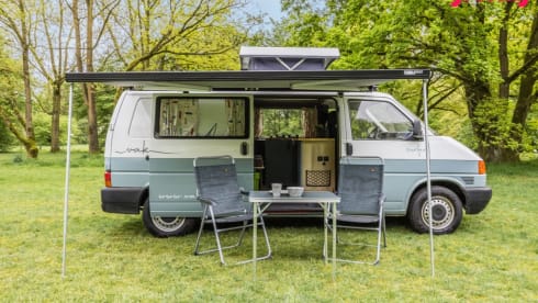 Surfer – 3p Volkswagen campervan from 1998