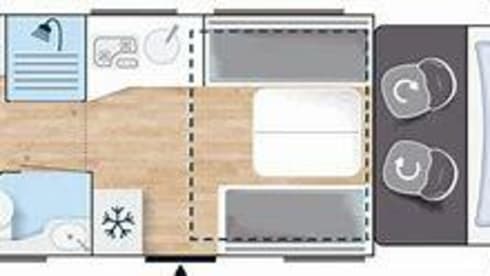 Betty Bob – Betty Bob is een luxe automatische camper met 5 zitplaatsen en 6 slaapplaatsen 