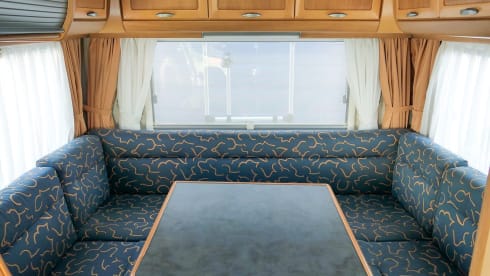 Hymer rondzit – Luxury Hymer B534 integral