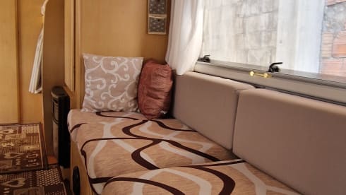 Relaxation in freedom