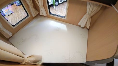 A-type – Beautiful camper (automatic); €300 discount from July 4th to July 18th