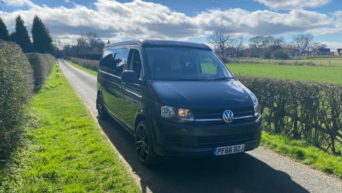 The Explorer – L'Explorer VW T6 4 couchettes Campervan - Automatique