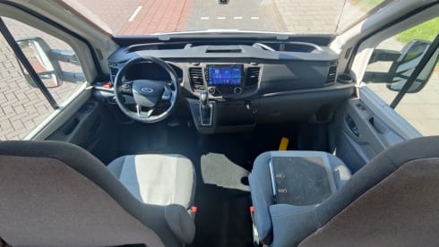 Spacious and nice driving Chausson!