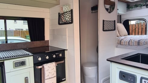 Glen – 2 berth Citroën Relay L3H2 converted campervan with shower/toilet N500CCO