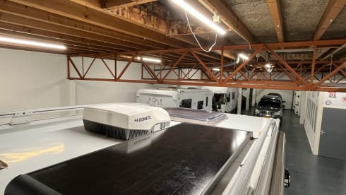 De vrolijke zwerver – 2p Dethleffs semi-integrated uit 2012