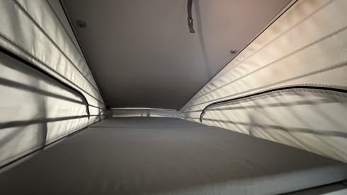 Mercedes-Benz Marco Polo 4 persons