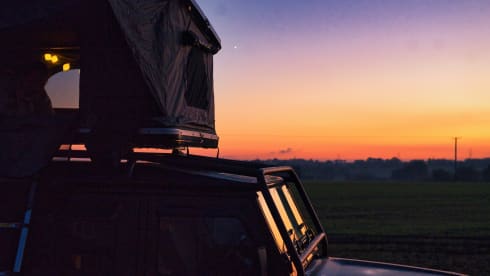 Ben Nevis – 4 berth Defender 110 Campervan 