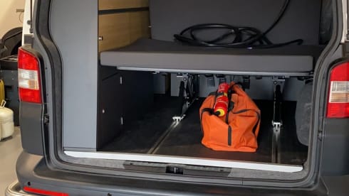 4-seater Volkswagen bus from 2013