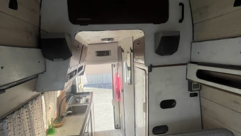 La Boheme – Explore the City with Our Classic T1 James Cook Van