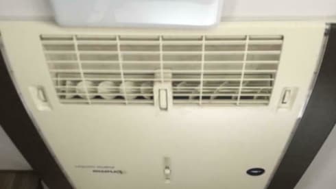 Louis, Camper to Go – Luxurious, spacious and comfortable Mc Louis Glamys 14, air conditioners, bunk beds