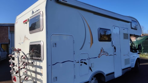 Onze Mobi – Cozy family mobi (4p) with 'everything on and off'!