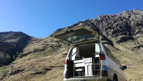 Kiwi  – Unique Japanese 4X4 Campervan