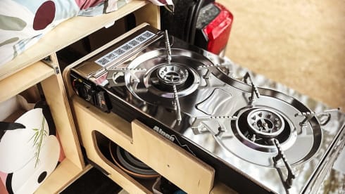 Mustaches – Camp'In Box Volkswagen T4