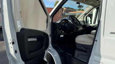 Phoenix – 4p Randger camper van from 2022