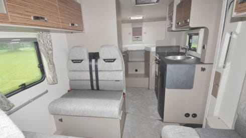 ADVENTURE SWIFT 476 - ZWT – 6-Berth Motorhome | Unlimited Miles | Pet Friendly | EU Travel Allowed