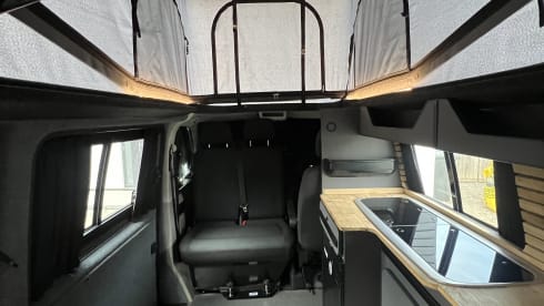 Lucca – 4 berth Volkswagen campervan from 2018