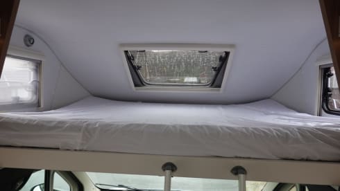 7 berth Adria sun living 2018