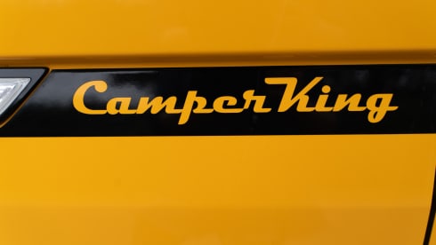 Eggy – 4 berth Volkswagen campervan from 2023