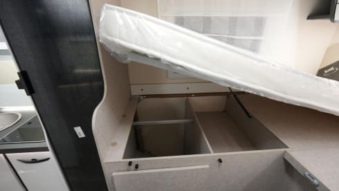 4p McLouis semi-integrated from 2025