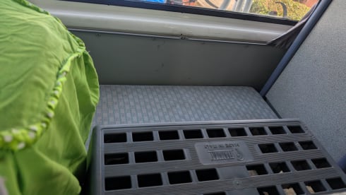 Daisy – 4 berth Volkswagen T4 California westfalia 1993