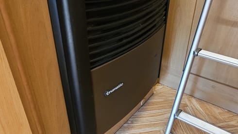 Glenn – 6p Fiat alcove from 2003