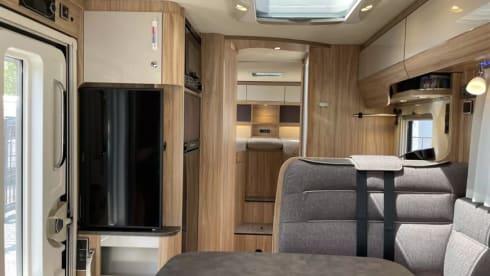 4p Hymer integrated from 2023