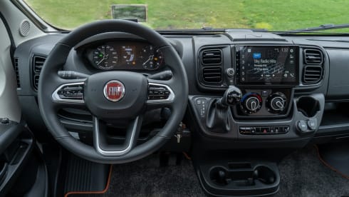 Pepper 2 – New and luxurious Topcamper, automatic transmission, air conditioning, and 180 hp! Our Pepper 2