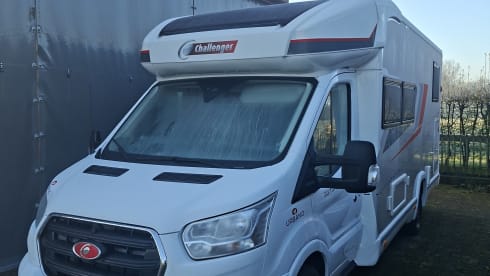 Viervoeter mee op vierwielen – 4p Challenger semi-integrated from 2023