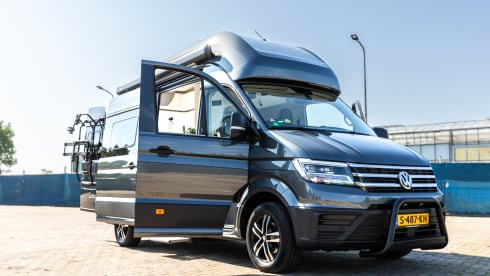 Bonnie – 4p Volkswagen bus from 2022