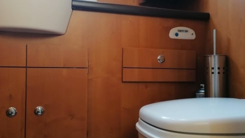 2 person very neat and attractive Rapido camper