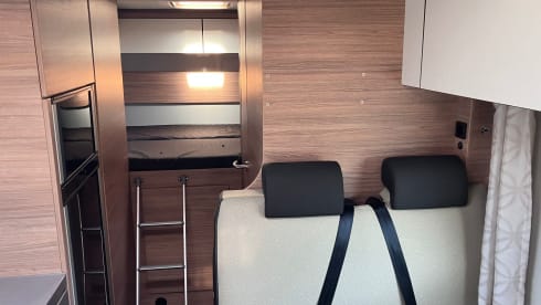 6p Weinsberg alcove uit 2023