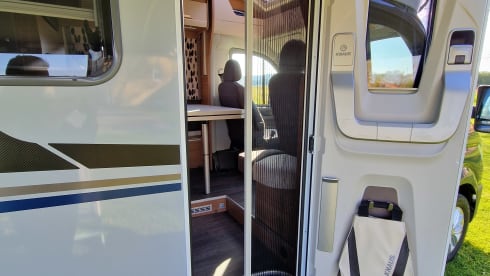 Knaus Van Wave 640 MEG Vansation - Perfekt für zwei-vier Personen