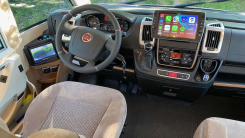 Luxurious and comfortable new Carthage motorhome