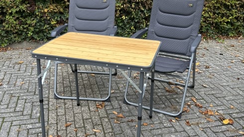 Yellowtrack  – Powerful Mercedes campervan – freedom, comfort and adventure for two!