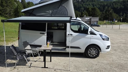 Bürstner campervan 4p from 2023