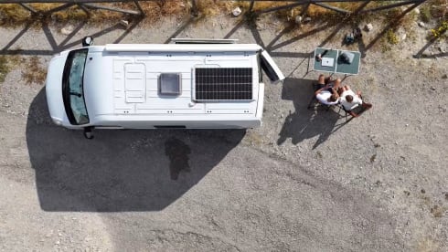 Harry – Opel, off-grid and all you need! 