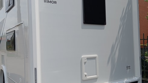 ideale per famiglie – Nuovo camper 