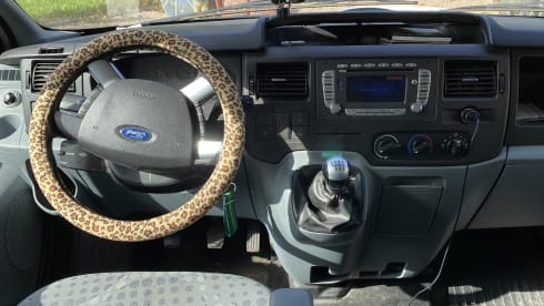 Jack (hit the road) – 2p Ford campervan uit 2010