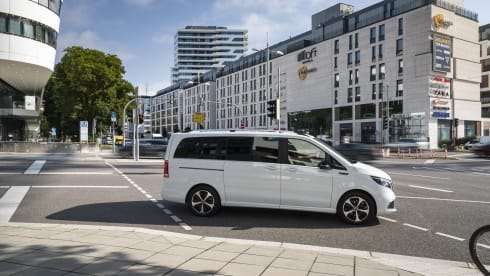 Elektrische Mercedes EQV Tonke, Kampeerauto van het jaar 2023! – Model Adventurer 3 from 2023 (also for sale)