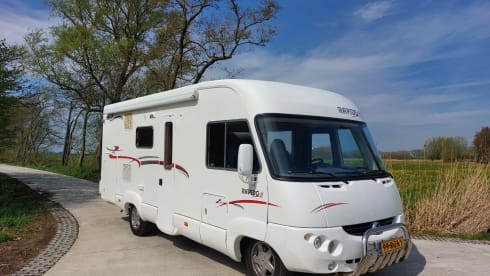 Hasselt  ( overijssel) – 4p Rapido integrated from 2004, Fiat ducato