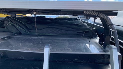 Isuzu D-max 4x4 met 2p. daktent.