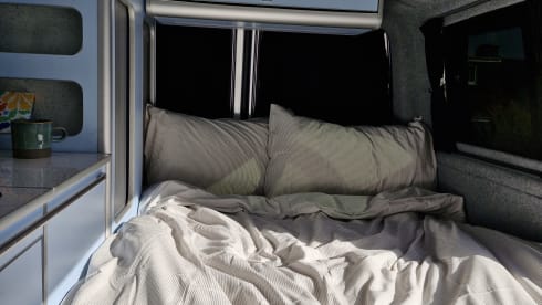 Iris – 4 Berth VW T5 Camper