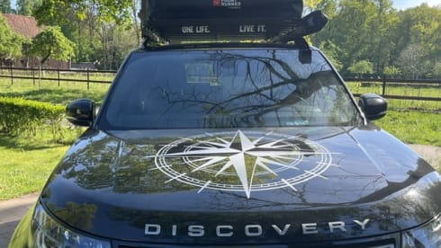 The one and only – Landrover discovery 5 met daktent 