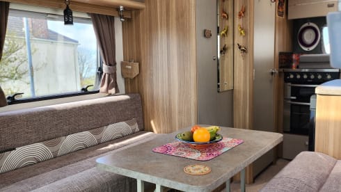 Flossieflo – 2 berth 2014 fully equipped Fiat Bessacarr 
