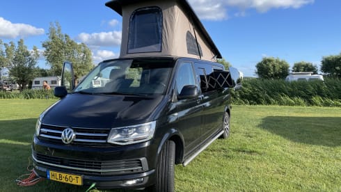 Wally –  – Volkswagen T6 lovely new camper!