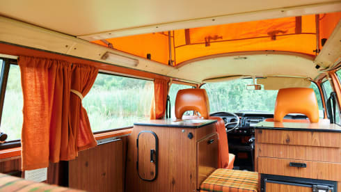 Bus Parijs – Volkswagen T2b, 1974