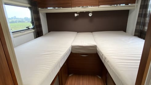 5 berth Adria Mobil semi-integrated from 2016